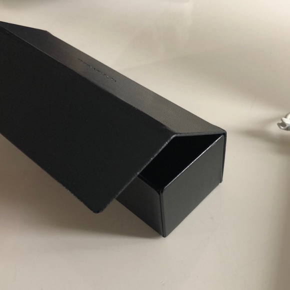 EUC Tiffany & Co. Prescription Glasses/Case/Cleaning Cloth - Picture 5 of 15